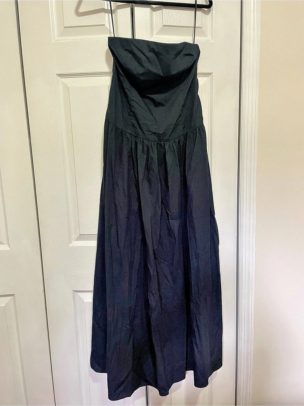 Abercrombie & Fitch Strapless Drop-Waist Maxi Dress Black Medium with Pockets